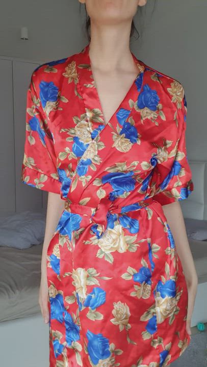 I love to undress when you look at me!