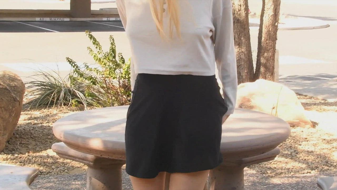 Dress makes it easy!