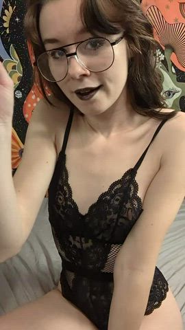 Goth girls >>
