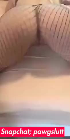 Twerking naked, Snapchat; pawgslutt