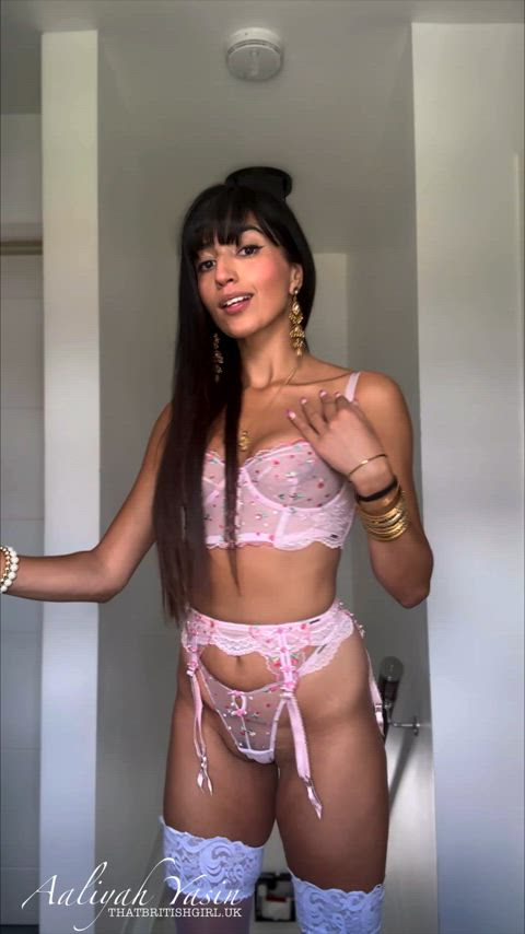 I love teasing you in pink 😈 $7 SALE - Link in Bio