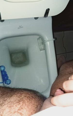 facial golden shower piss gif