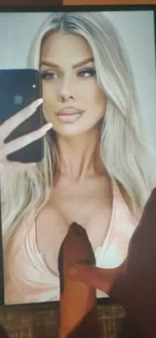 Doing tribs, send me some busty hotties to titty fuck. Read bio in profile before