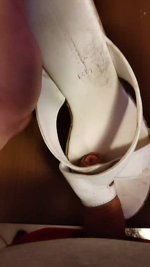 cum feet fetish foot fetish heels high heels jerk off milf mom shoes small cock gif