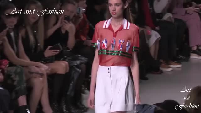 Runway Fashion - Artistic Expression 35