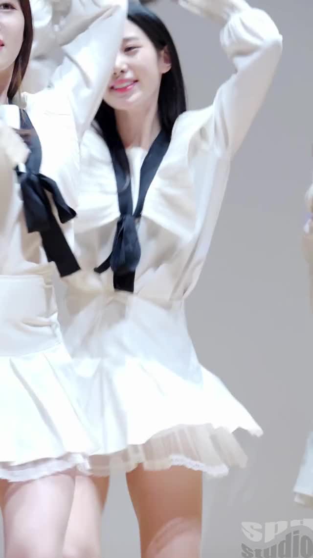 190503 Berry Good - Johyun 2