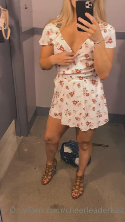 Ai Sayama Alecia Fox Alexa Varga gif