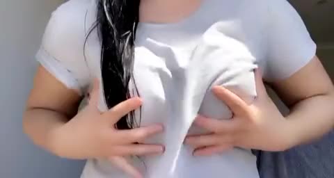Do my tits make you horny??? ??