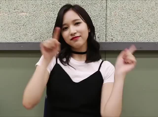 Mina TWICE LIKEY MV BEHIND