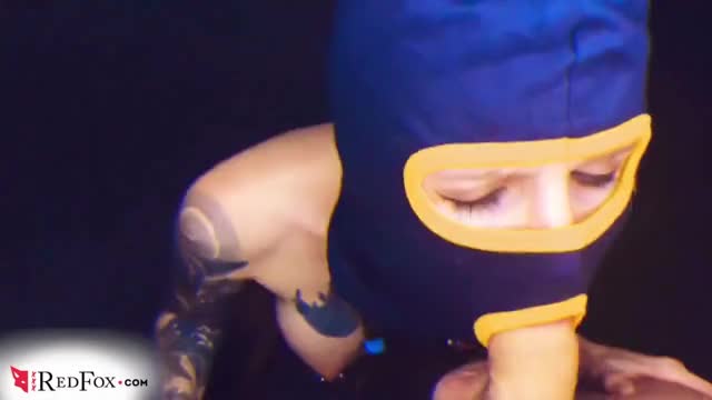 Tattooed Girl Deep Blowjob Dick Lover and Handjob after Robb