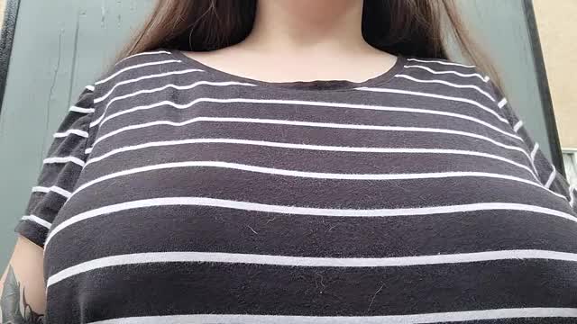 It's been raining out, why not give the ladies some attention ? ??