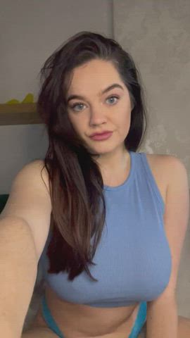 Big titty reveal