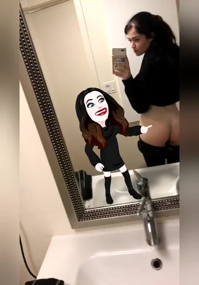Filter sasses girl's bum