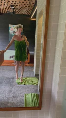 F(50) join me in the spa let's have a hot fun