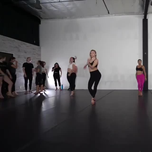 Autumn Anne Miller? (@autumnmiller) • Instagram photos and videos