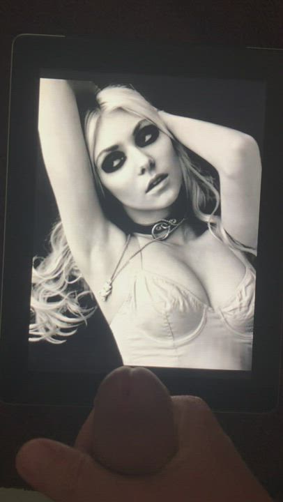 Taylor Momsen