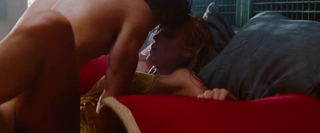 Blake Lively - Savages (2012) thefappeningblog.com