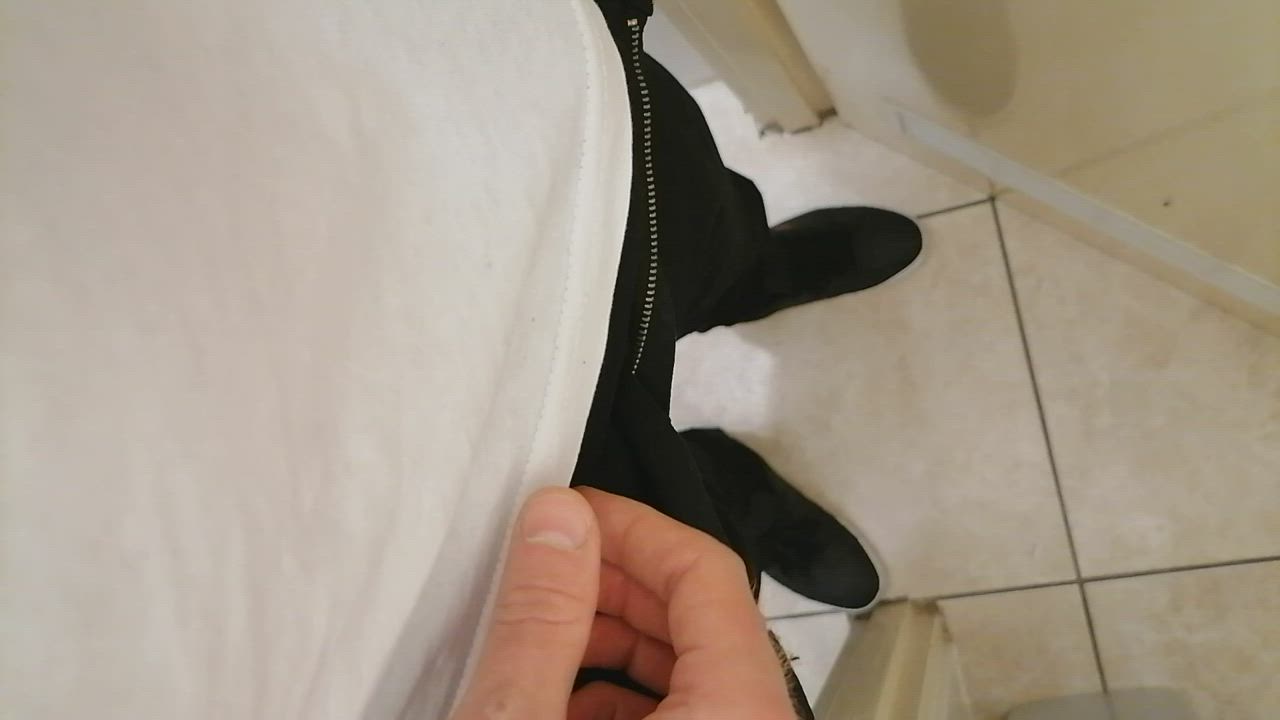(M/35) Naughty at work... Coworker's cleavage and short skirt is driving me crazy,