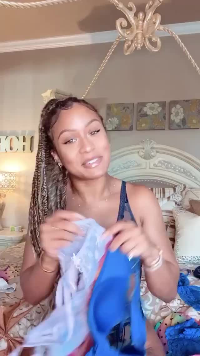 Jilly Anais Bra & Panties