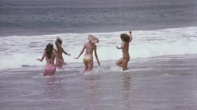 Rae Sperling - Hollywood High - pink bikini, part 2