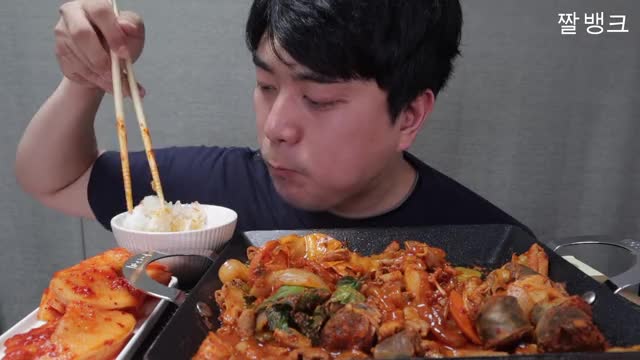 균_순대곱창볶음 넓적당면추 볶음밥 리얼사운드 먹방-5
