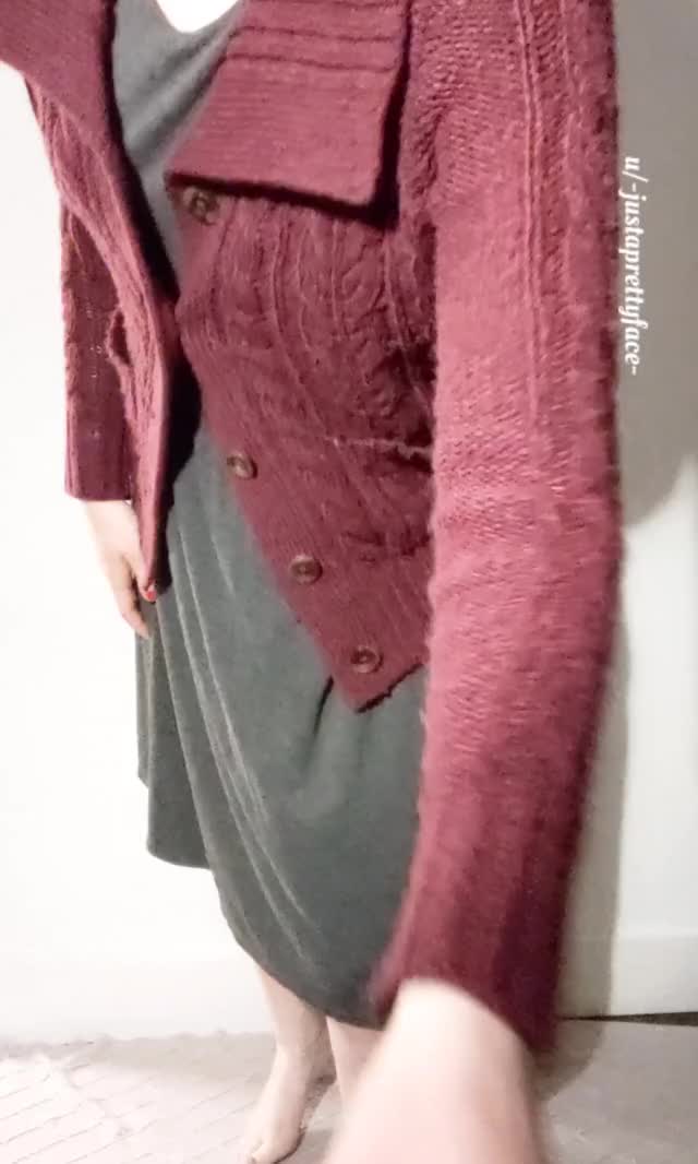 Innocent teacher to Reddit slut in under a minute (f)