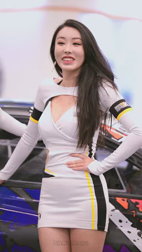 asian convention korean model sexy smile gif