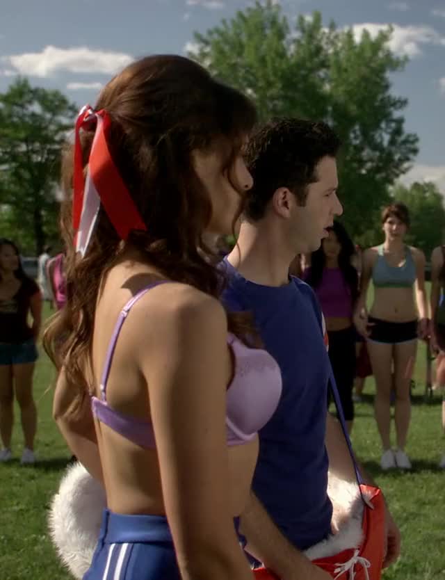 Frankie Shaw - Blue Mountain State S02E02