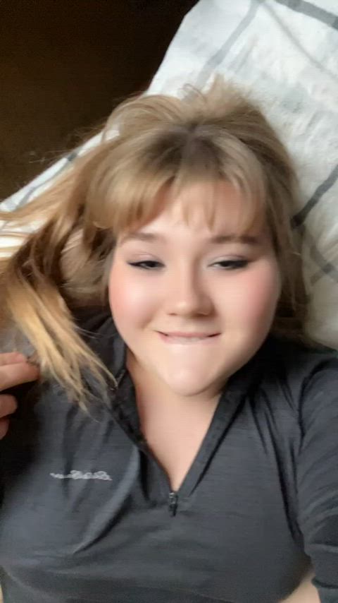 Please rate my pussy