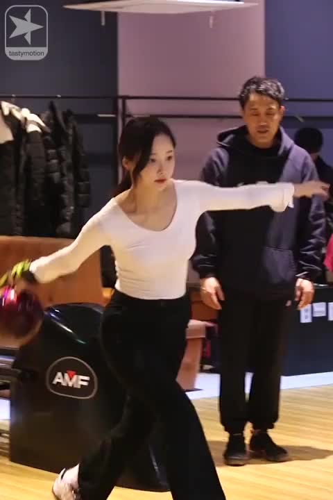 MOMOLAND Yeonwoo - [2019 설특집 아이돌스타 선수권 대회] 6
