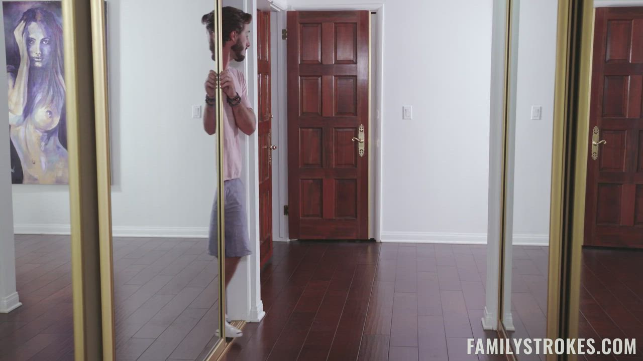 Older Stepsis Is Home - Vanna Bardot