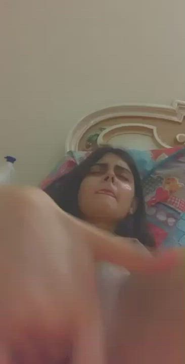 Fingering Pussy r/HoldTheMoan gif