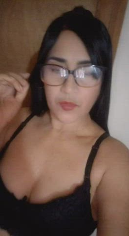 [Selling] Sexy milf AVAILABLE Add me KIK: SASHAHT69 SNAPCHAT: SASHAHT9 SEXTING -