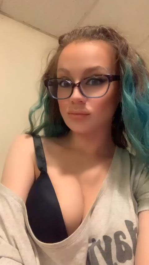big tits boobs lactating milf onlyfans gif