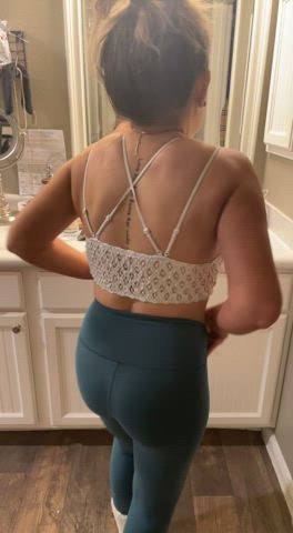 He told me to bend over and helped slide it in my ass 🍑🥵🫦
