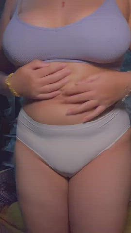 big tits hijab milf malaysian muslim gif