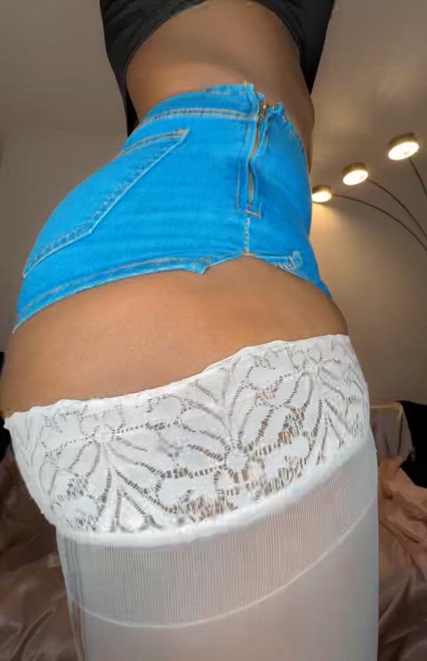 [USA] #LA - Just your average phat booty femboy next door… would you come say hi?🎂😈