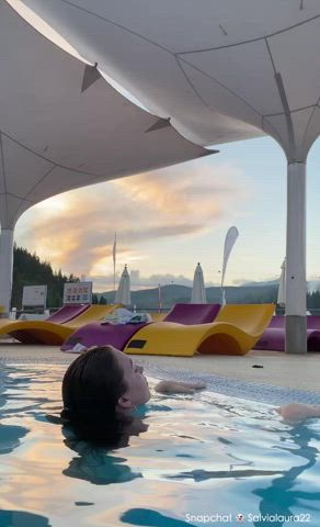 ass big ass flashing nsfw pool public swimming pool teen wet gif