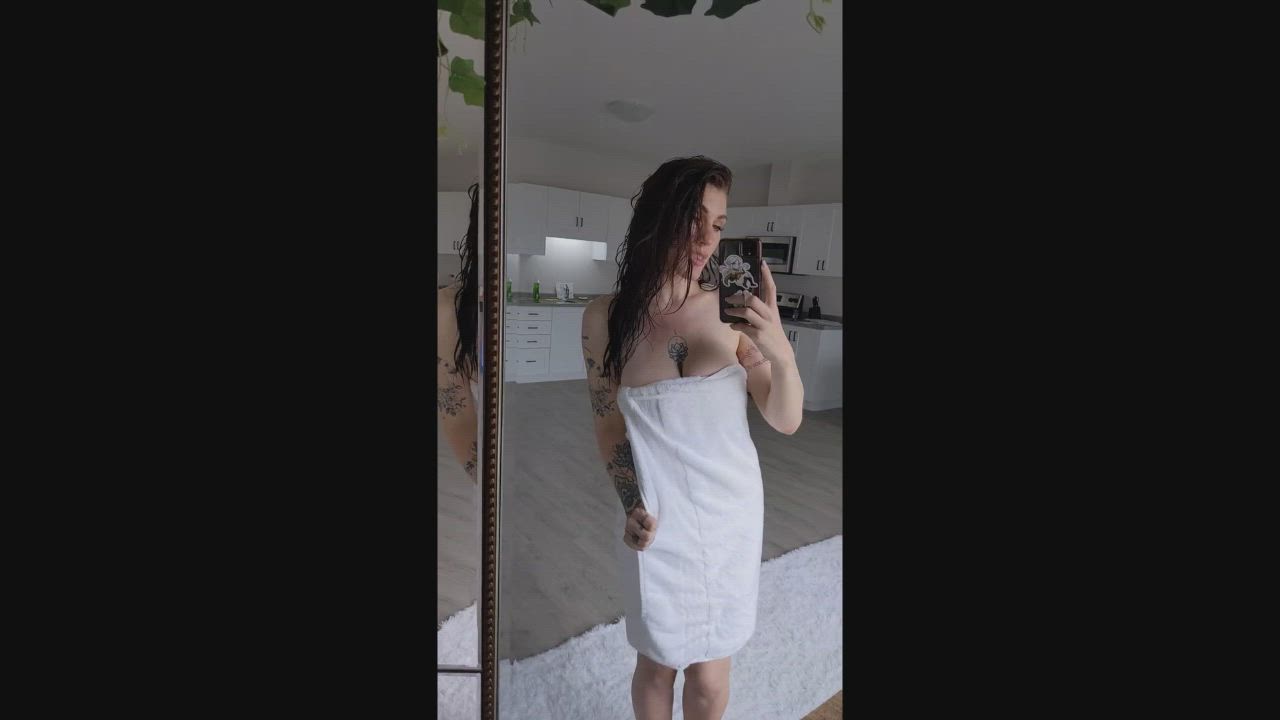 BabeCock Big Dick Big Tits Cock Cum Frotting Redhead Romantic Towel Undressing gif