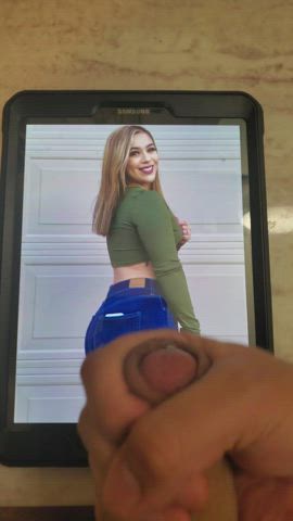 Thicc Booty Latina