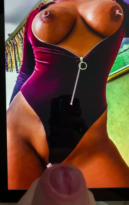 For DDSecretFreak, what a body
