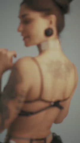 Amateur GIF by okamigrey