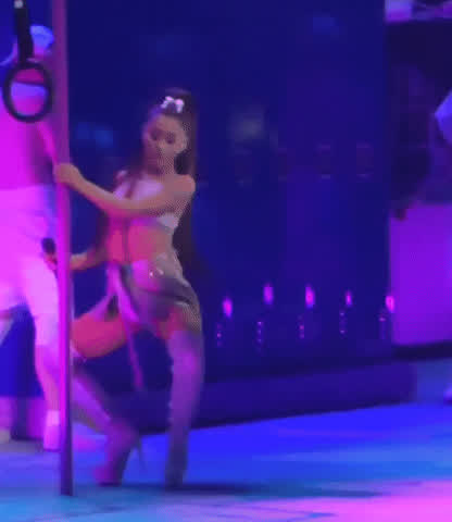 ariana grande celebrity dancing gif