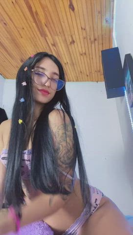 daughter latina lingerie natural tits sister skinny step-daughter step-sister gif