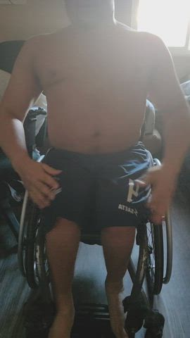 M/25/SCI You see me undress like this. What do you do?