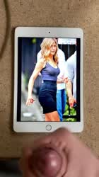 Small but enjoyable load on the sexy Jennifer Aniston