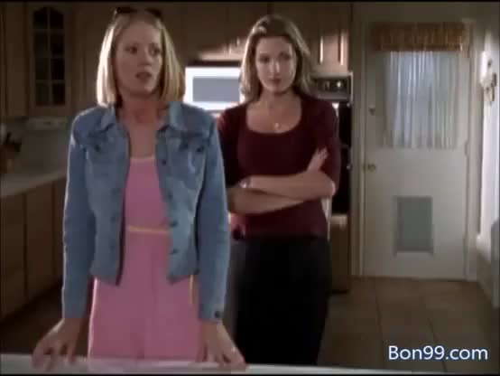kissing gif
