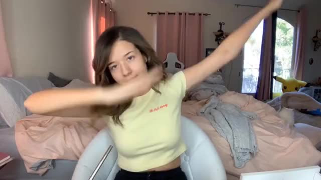 Lily Favorite Things | Jake Short Nap | Poki Shot Calling | Moe Favorite P