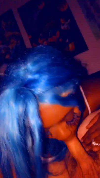 I love sucking dick bareback 🤤😈 up this if u like freaky sluts like me