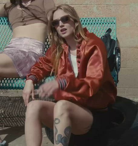 blonde celebrity dirty blonde flashing pussy pussy lips pussy spread gif